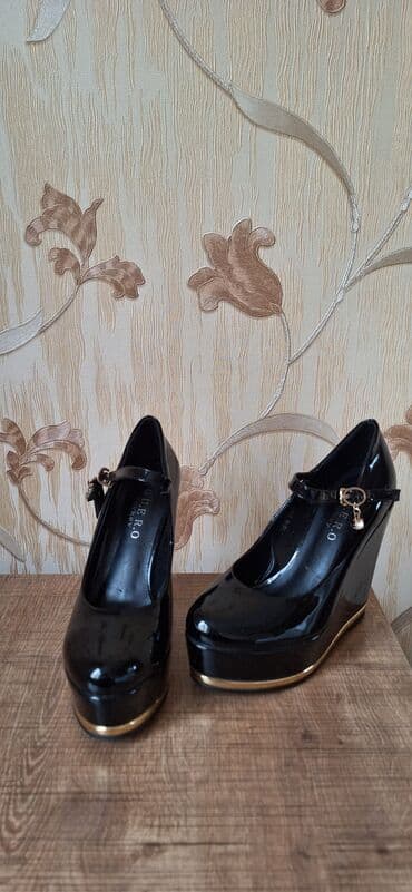 женские толстовки на молниями: Туфли, Размер: 38, цвет - Черный, Новый — 3