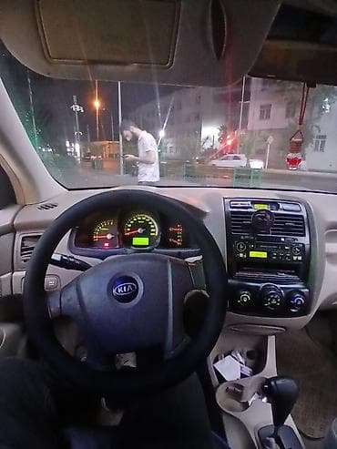 kia k3: Kia Sportage: 2 l | 2006 il Ofrouder/SUV — 8