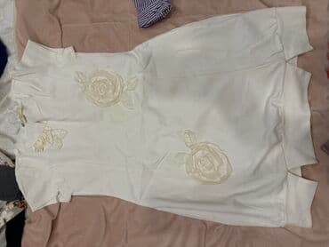 topik geyim: Qadın geyim dəsti – 4 fərqli don 1) Pudra rəngli, incə çiçək naxışlı — 11