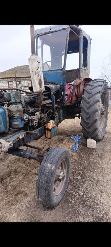 T28 sənətləri tam qaydasındadır traktor bərdədədi 4000minədeyilir