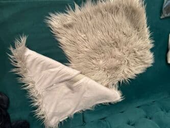 Güzgülər: Təbii qoyun dərisindən yumşaq, uzun tüklü plaş/kiçik xalça. - Rəng — 4