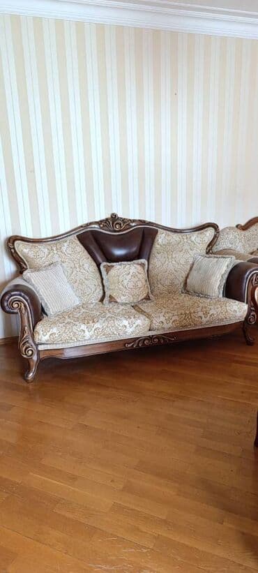 Döşəmə: Divan kreslo satılır. 2 divan+2 kreslo+1 jurnal masası=300 man 1 ədəd — 1