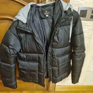 женские черные кроссовки: Пуховик куртка, M — 1