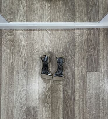 Tuflilər: Tuflilər, Ölçü: 38, rəng - Bej, İşlənmiş — 1