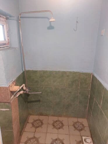 kirayə ev razin: Sabunçu Rayonu.Bakıxanov qəsəbəsi.(Razin) talkuçkanın yanında.Təmirli — 5