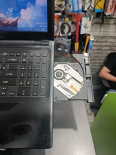 Acer: İşlənmiş Acer 15.6 ", Intel Core i3, 512 GB, Ödənişli çatdırılma, Ünvandan götürmə — 2