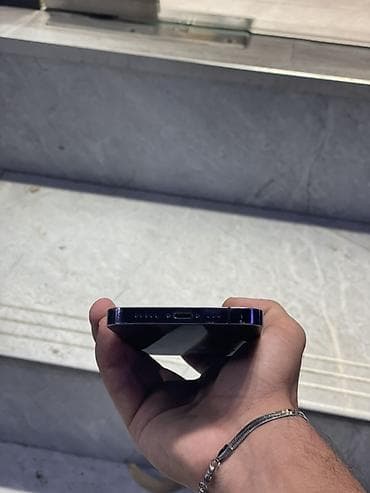 ipad 14: IPhone 14 Pro, Deep Purple, Face ID — 4