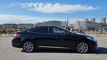 kia optima 2 sade mator: Hyundai Grandeur: 2.2 l | 2015 il Sedan — 2