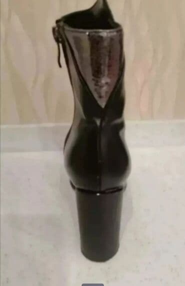 dəbli donlar: Elle, Ölçü: 37, rəng - Qara, İşlənmiş — 1