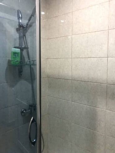 1 otaqlı kohnə tikili: Nərimanov metrosunun yaxınlığında Heydər əliev prospektində yerləşən 5 — 20