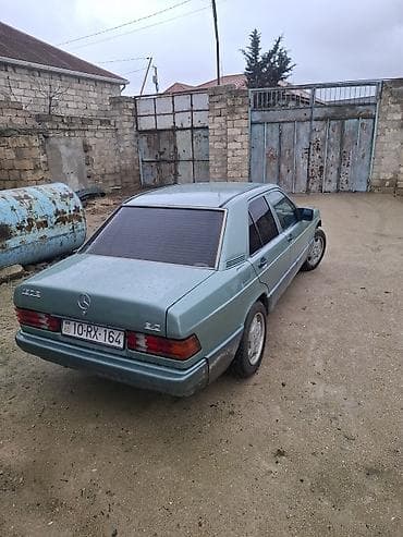 mersedes 190 ehtiyat hissələri: Mercedes-Benz 190: 2 l | 1991 il Sedan — 4