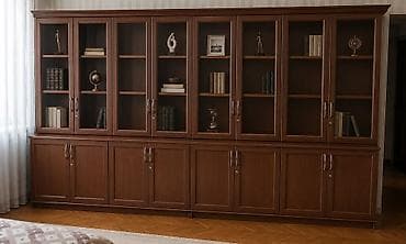 Klassik üslubda iri həcmli kitab və vitrin dolabı. Dədə qorqud lalafo.az -da Klassik üslubda iri həcmli kitab və vitrin dolabı. Dədə qorqud