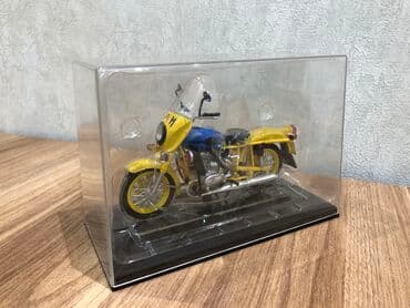 1 43 modelka: Ford, 2000 il, 1:18, Dəmir, Pulsuz çatdırılma, Ödənişli çatdırılma, Rayonlara çatdırılma — 4