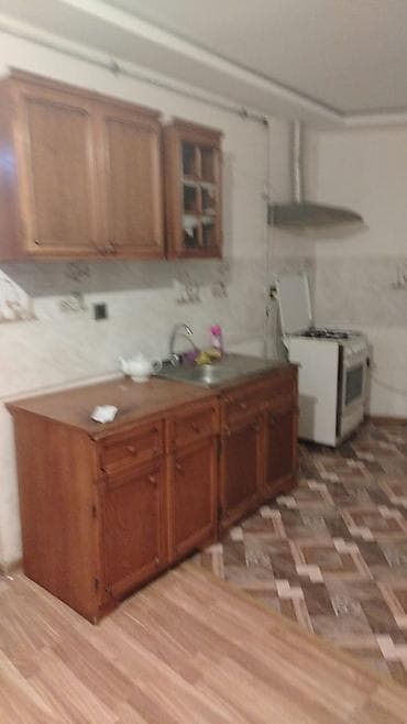 ev: Salam ev kiraye verilir, ev sabucuda yerlesir,3 otaq heyet evidi ama — 5