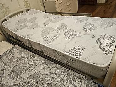 Tibbi çarpayılar: Tibbi/peşəkar funksiyalı xəstəxana çarpayısı. Əlagə nömrəsi 077 749 71 — 4
