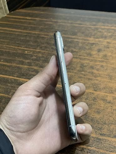 ipad 10 cu nesil: IPhone Xs, 256 GB, Ağ, Face ID — 5