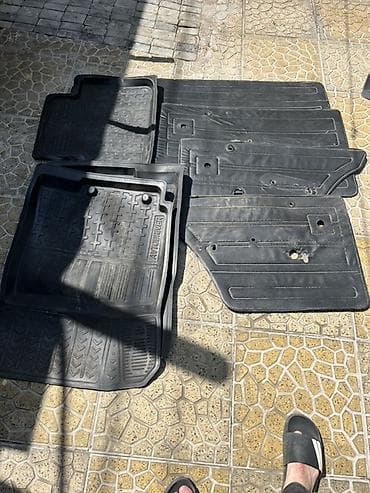 bmw e 80: Avtomobil üçün rezin ayaqaltılar dəsti - Material: qalın elastik — 1