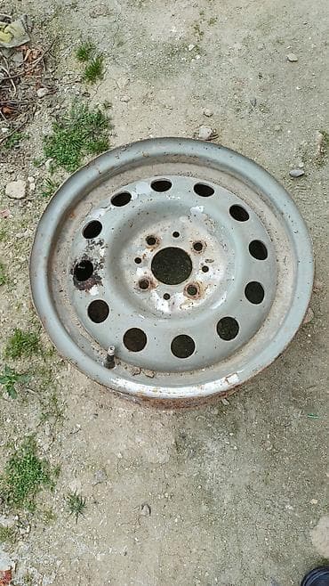 13 diski: Satılır: polad disk və 4 ədəd avtomobil şini komplekti Məhsul — 1