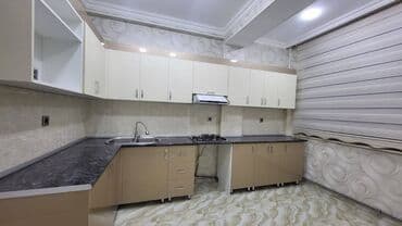 4 cu mikrorayon kiraye evler 2023: 28 may metrosuna yaxin yaşil bazarina yaxin 15 mertebeli binanın 8-ci — 12