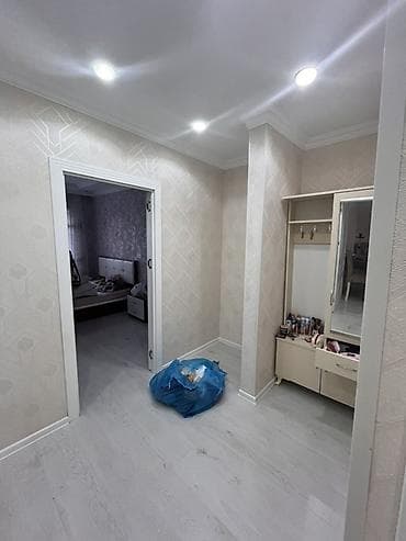 ev axtaran: Ünvan ehmedli metrosuna 10 dq mesafede. kapital bankın arxası. otaq — 6
