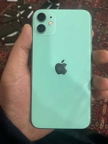 realme telefonlar: IPhone 11, 64 GB — 1