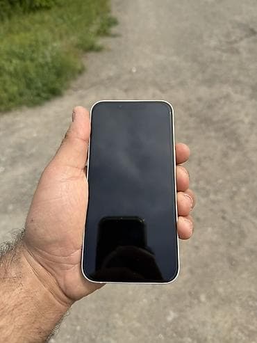 iphone 2 el: IPhone 13, 128 GB, Ağ — 6
