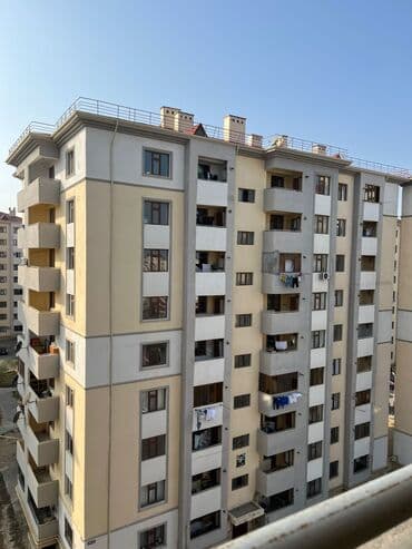 bileceride bina evi: St/Sumqayıtda (Qazilər şəhərciyi) 9/7 ci mər-də 3 otaqlı əşyasiz ev — 1