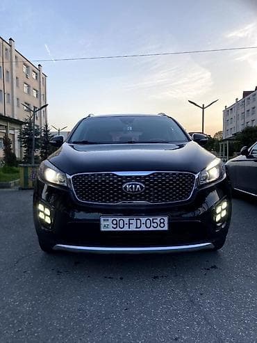 kia cedd: Kia Sorento – geniş və komfortlu 7 yerlik SUV Xüsusiyyətlər: - Kuzov — 1