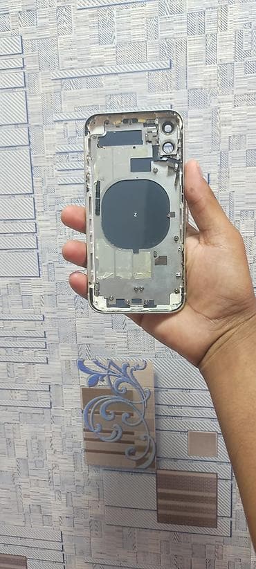 IPhone 11, Ağ, Face ID — 9
