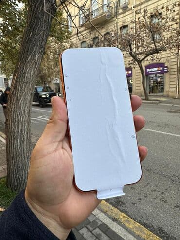 tikanlı tel: IPhone 17 Pro Max, Alpine Green — 6