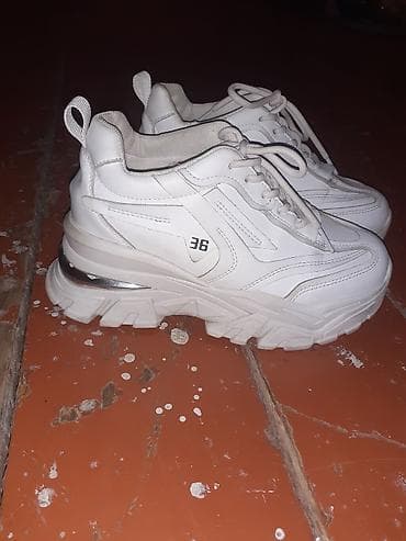 şalvar ustu koftalar: Sabirabada qadı krasovka satlır10azın — 1