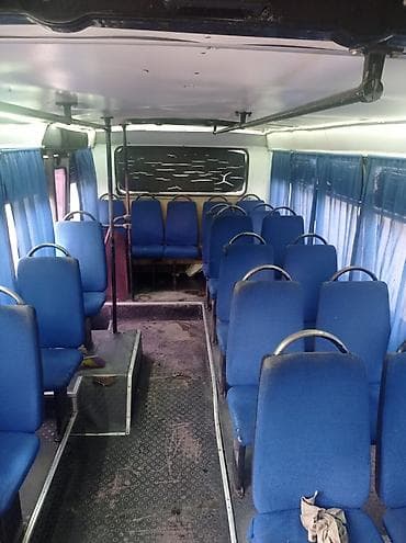 Продажа авто: Isuzu : 4.2 л | 2008 г. 150000 км Бус — 5