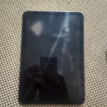 İpad mini 6 təcili satılır su qiymetine satmag sebebim ipad pro alıram