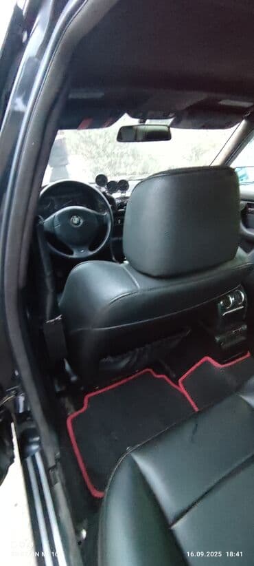 Boşqablar: BMW 525: 2.5 l | 1995 il Sedan — 11