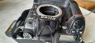 Nikon D7000 DSLR fotoaparat gövdəsi + batareya - Model: Nikon D7000 — 1