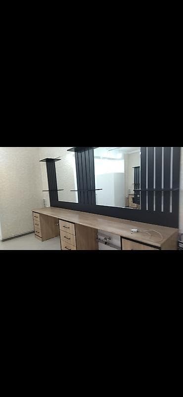 sutular: Salon mebeli – kişi və qadın gözəllik salonları üçün iş stolu və güzgü — 1