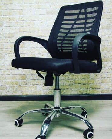 офисные кресла: Новый, С колесиками, Рукояти не регулируются, Ткань — 7