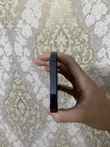 iphone xs 64 gb: IPhone 12 Pro, Pacific Blue, Face ID — 3