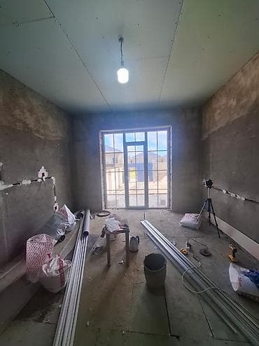 nizami metrosunda satilan evler: 5 otaqlı, 136 kv. m, Kredit yoxdur, Orta təmir — 4