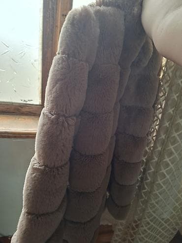 optimals hydra care: Şık qadın kürkü (eko-kürk) - Rəng: bej/taup (neytral, asan — 3