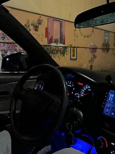 10 lt 663: Kia Rio: 1.5 l | 2008 il Hetçbek — 9
