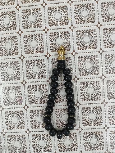 qızıl tesbeh: Qara muncuqlu bəzəkli təsbeh/aksesuar - Material: iri ölçülü qara — 2