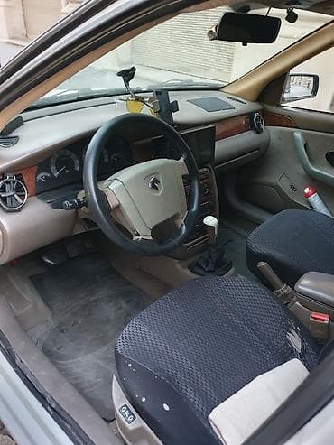 samand: Iran Khodro Samand: 1.7 l | 2019 il 328100 km Sedan — 4