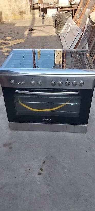 Bosch qaz peci satilir// Qiymet 250 azn. Tam islekdir hec bir