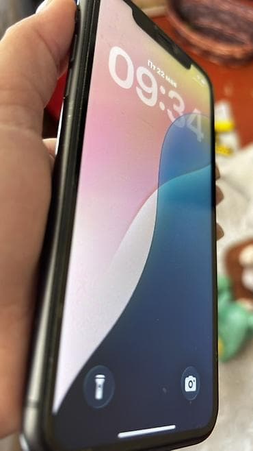 korpuslar: IPhone 11, 64 GB, Black Titanium, Barmaq izi, Simsiz şarj, Face ID — 4