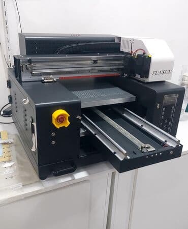 Ultra fiolet printer A3 format istenilen berk .material uzerine 3D cap