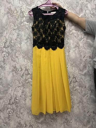 1defe geyılıb 40 razmer Qara krujeva detallı, sarı şifon ətəkli midi