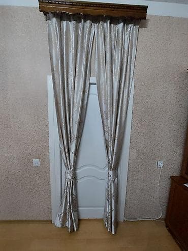 Divar üçün pərdə — 1