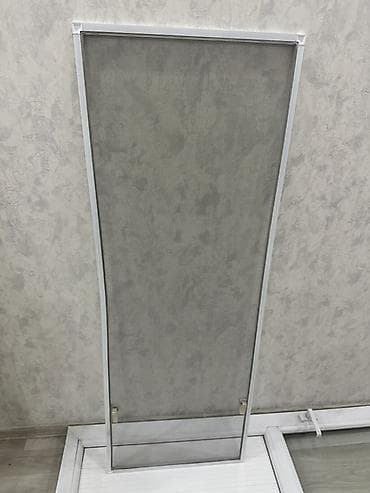 islenmis plastik pencerelerin satisi: Plastik qapı ağcaqanad toru ilə birlikdə, birgözlü pğncərə və pəncərə — 2