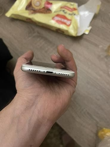 apple 14: IPhone 8, 64 GB, Ağ, Barmaq izi — 5